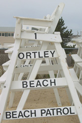 lifeguard bench